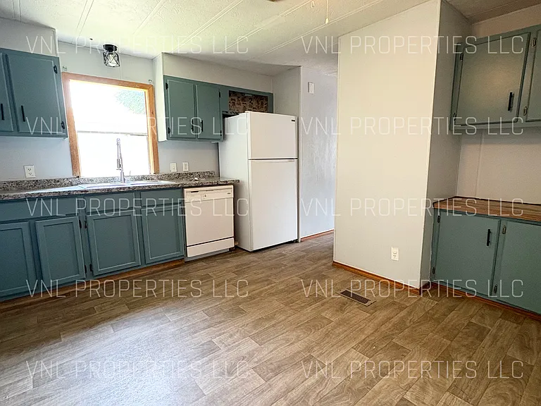 4028 San Ysidro Rd — Photo 7