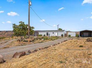 9522 Sleepy Hollow Dr, Melba, ID 83641