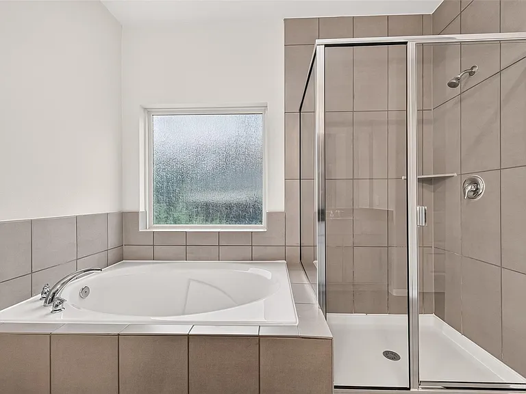 30359 Limber Pines Dr — Photo 33