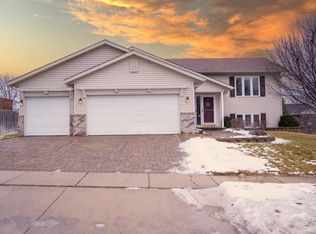 2207 Hulett Ave, Faribault, MN 55021