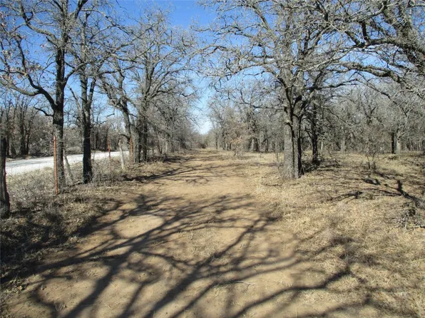 Township Road 1 Wire #4, Bowie, TX 76230
