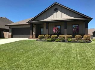 8009 Woodbrook Rd, Pensacola, FL 32526