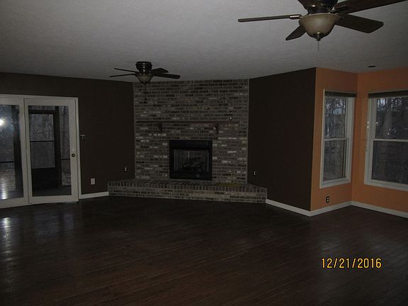 4th image of 3258 Driftwood Ln
