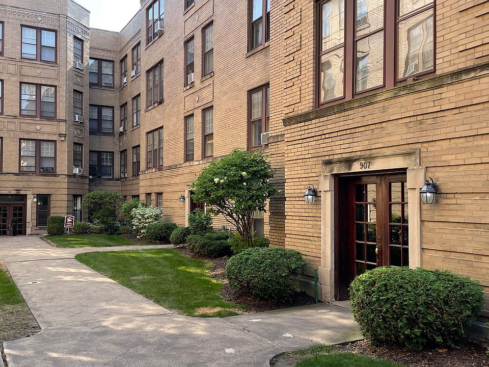 1st image of 911 Sherman Ave APT 2S
