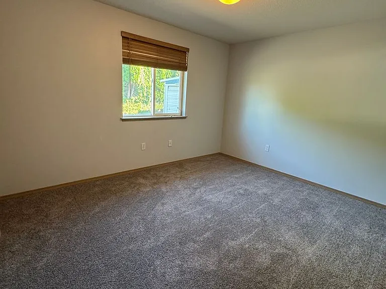 4638 Olympia Way — Photo 14