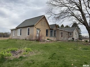 2178 State Highway 94 Hwy, Oquawka, IL 61469