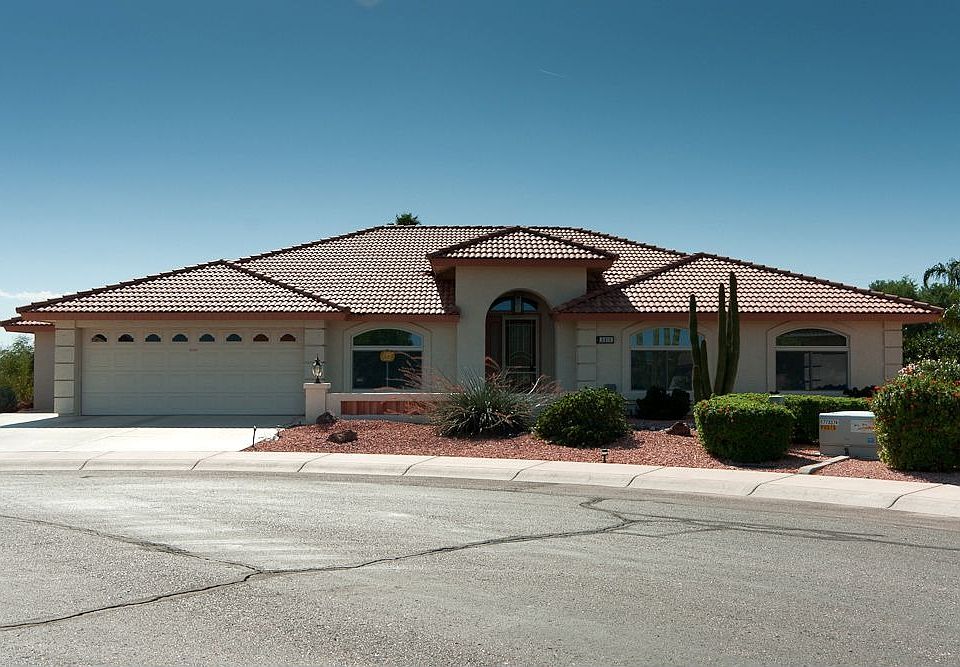 1st image of 2210 S Myrtlewood Cir