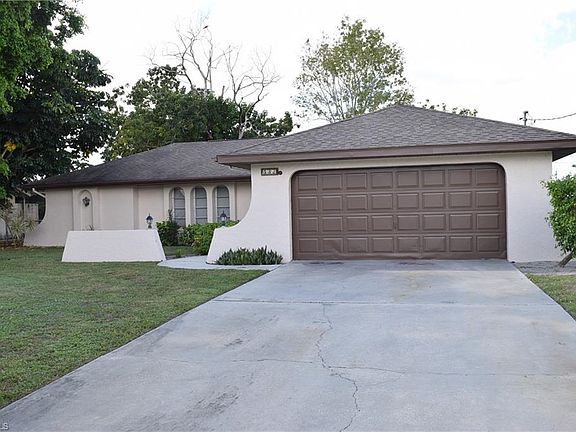 2nd image of 532 SE 21st Ave
