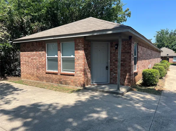 521 Oakwood Ln, Arlington, TX 76012