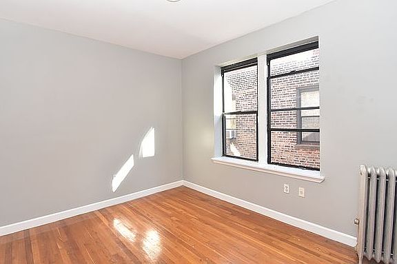 3rd image of 235 W 146th St APT 11B