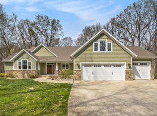 8224 Sierra Madre Trl, Kalamazoo, MI 49009