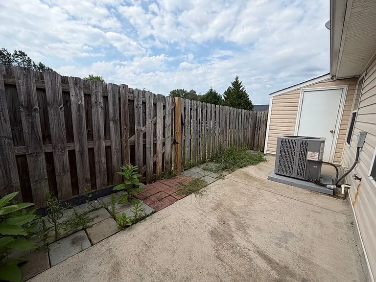 133 Brandimere Dr — Photo 17