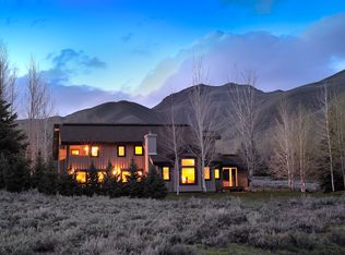 101 Paintbrush Rd, Sun Valley, ID 83353