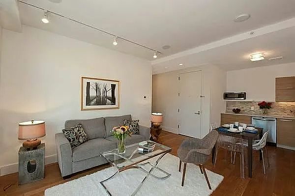 1st image of 301 Sullivan Pl APT 4B