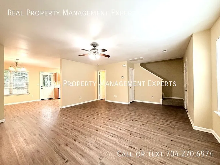 4025 Oakwood Rd — Photo 6