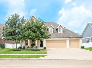 3412 Old Holly Dr, Pearland, TX 77584