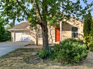 2226 S 29th St, Kansas City, KS 66106