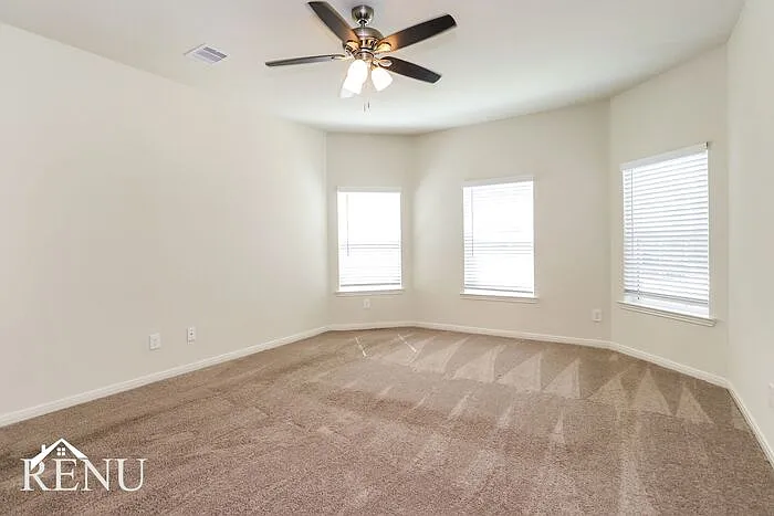 10659 Lost Maples Dr — Photo 8