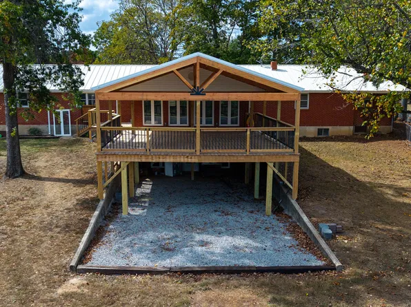 2816 Burke Avenue, West Plains, MO 65775