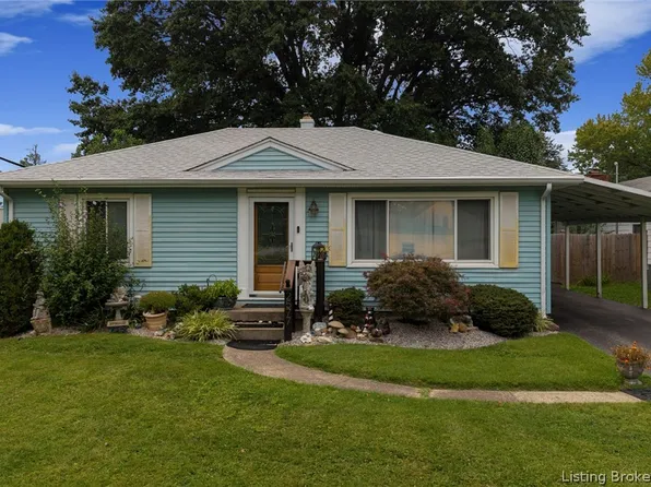 2577 Roanoke Avenue, New Albany, IN 47150