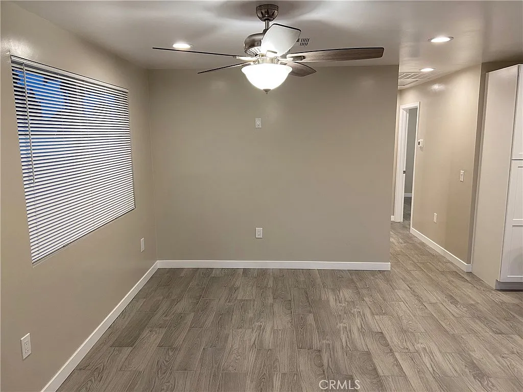 2 bed, 900 sqft, $2,500 — Photo 4