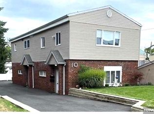 10 Evergreen Ave, North Haledon, NJ 07508