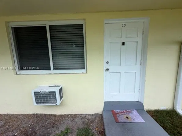 2312 Van Buren St APT 10, Hollywood, FL 33020