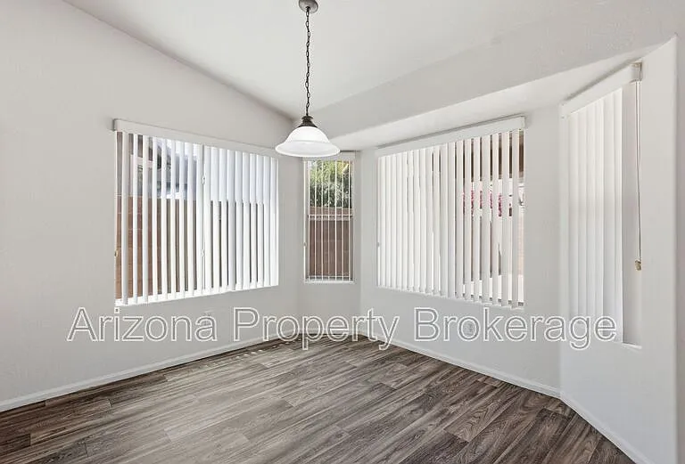15006 W Cameron Dr — Photo 8