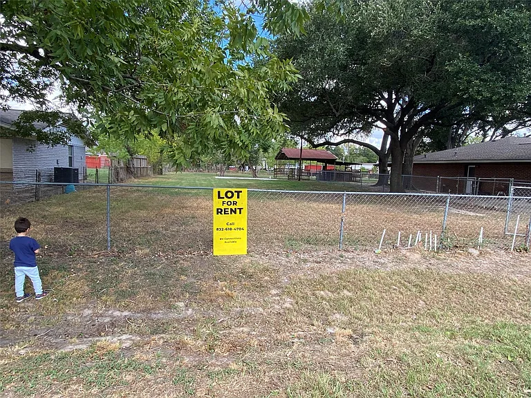 16202 Lee Way Dr — Photo 6