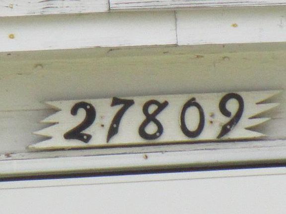 5th image of 27809 Groveland St