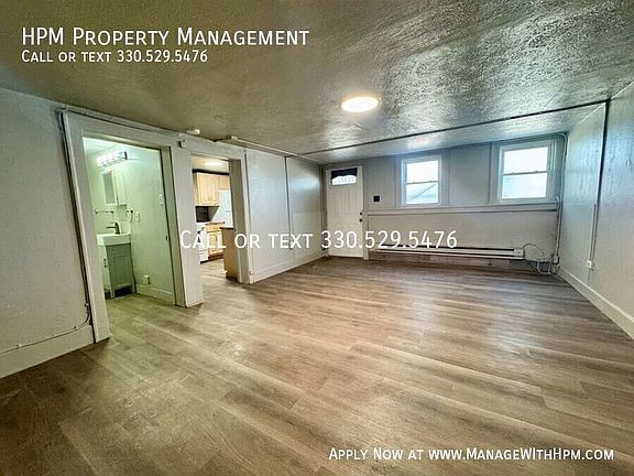2nd image of 2237 Tuscarawas St W APT 2