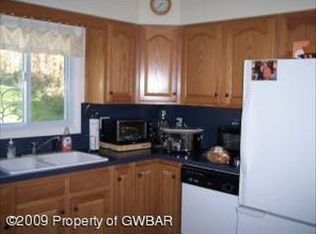 202 Hickory Rd, Wilkes Barre, PA 18702