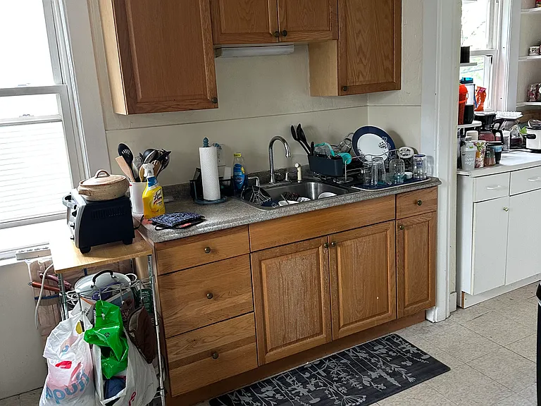 62 Brock St #1 — Photo 2
