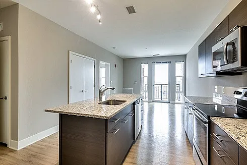 ICON Residences at The Rotunda — Photo 13