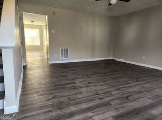 3051 Waldrop Cir, Decatur, GA 30034