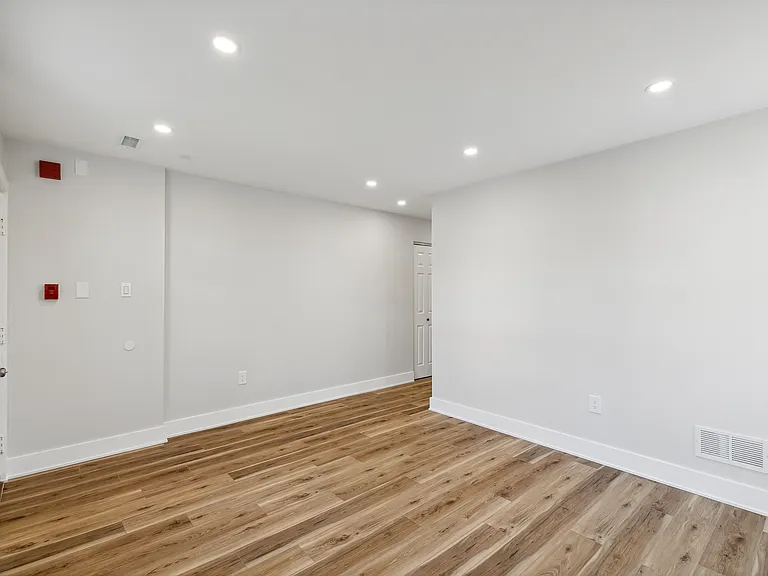 2602 E Lehigh Ave #2 — Photo 8