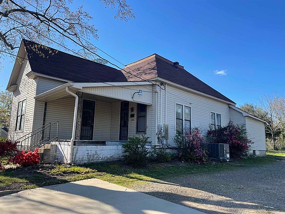 4th image of 134 Greenwood Ave