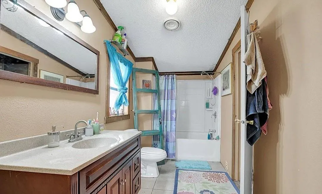 3 bed, 2.0 bath, $1,625 — Photo 4