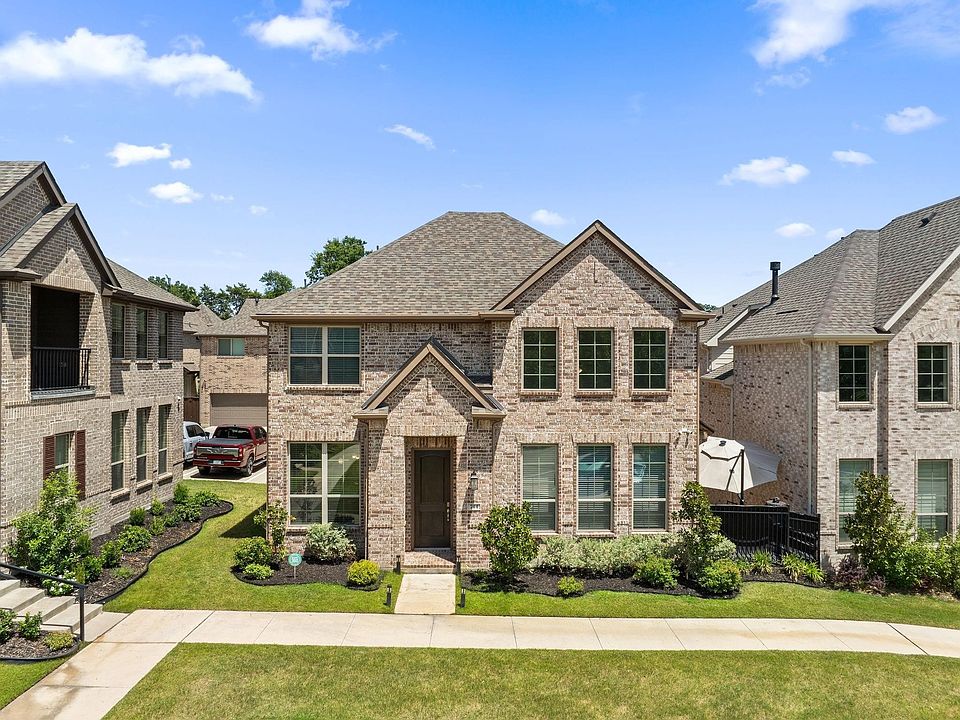 1st image of 744 Patriot Ln