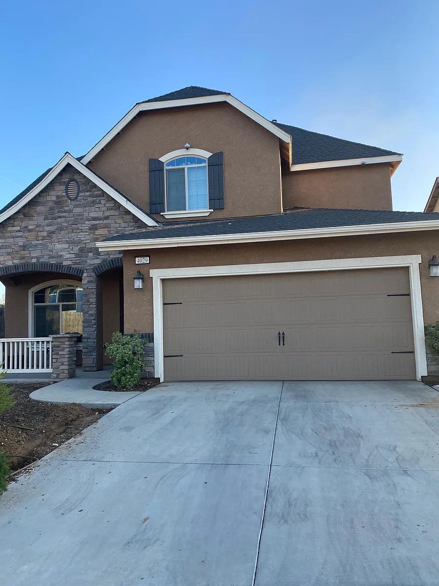 Front of the house - 4029 Sierra Madre Ave