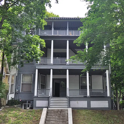109 Dewitt Pl #4 Photo 1