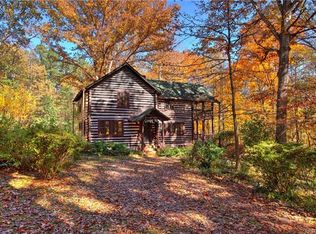 1444 Genito Rd, Manakin Sabot, VA 23103