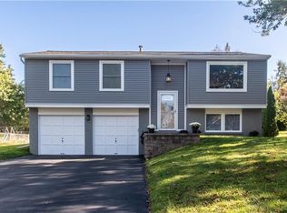 1672 Waterford Rd, Walworth, NY 14568