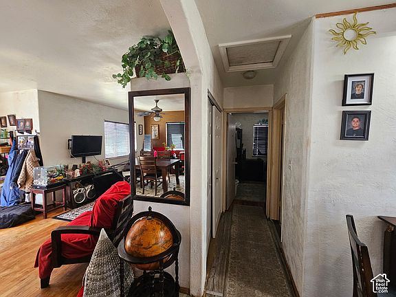 4th image of 118 Valley View Dr