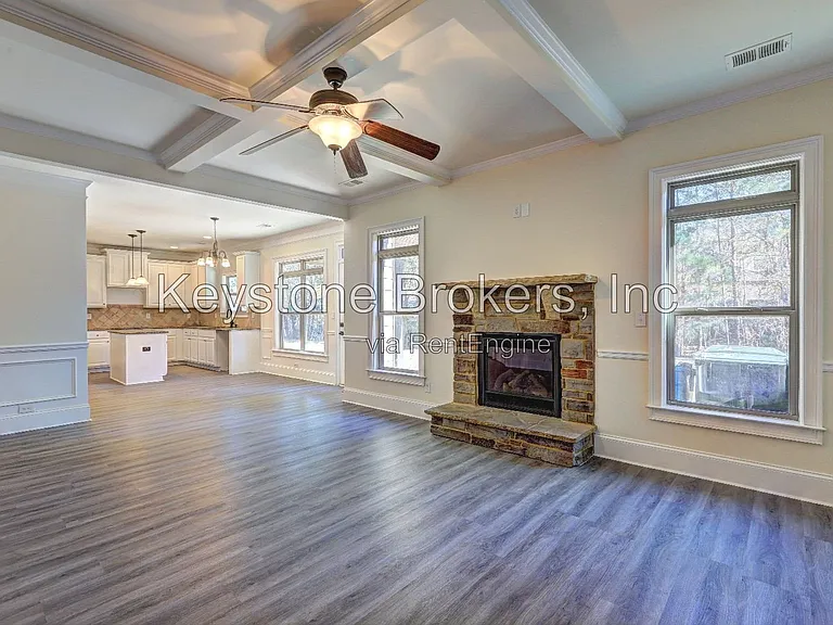 1216 Trophy Club Ave — Photo 12