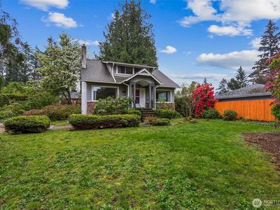 16036 21st Avenue SW, Seattle, WA, 98166