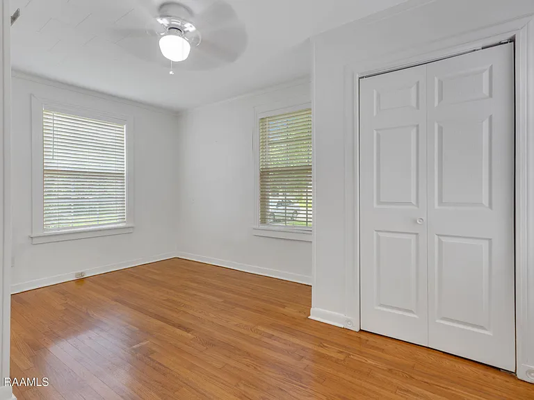 515 Roosevelt St — Photo 10