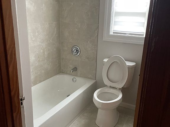 4th image of 2811 Spring Forest Rd