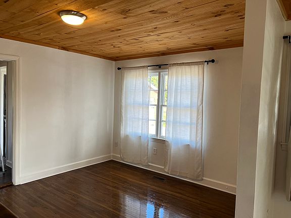 5th image of 226 McCallie Rd