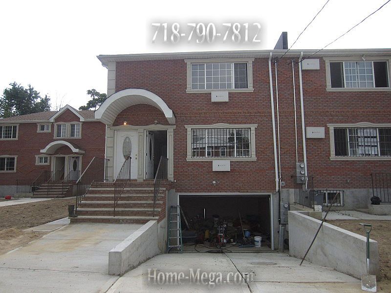 1st image of 107-52 Watson Pl